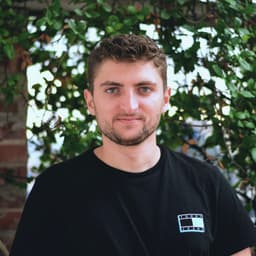 Mateo Kurti photo